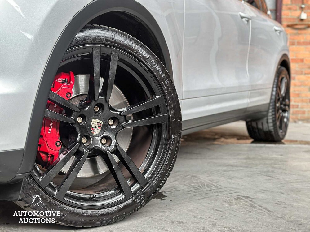 Porsche Cayenne Turbo 4.8 V8 500PS 2010