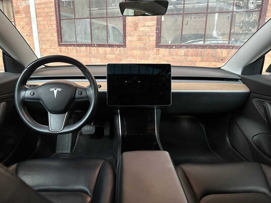 Tesla Model 3 Long Range 75 kWh Dual Motor 351PS 2019 (Org-NL + 1E-EIG), XT-717-V