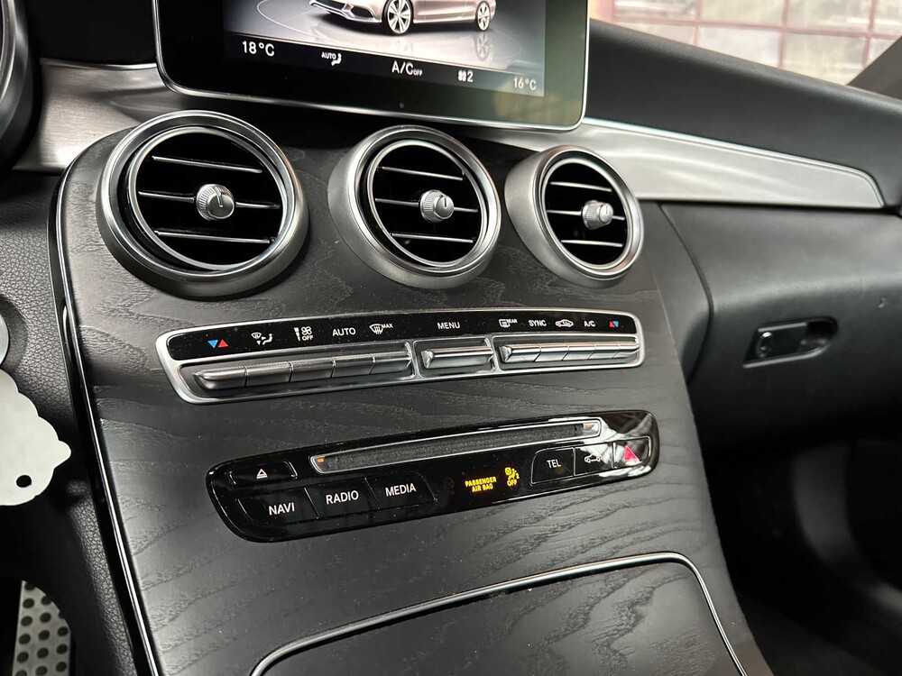 Mercedes-Benz C250d Coupé AMG Prestige 204PS 2018 C-Klasse