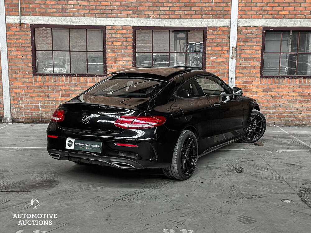 Mercedes-Benz C250d Coupé AMG Prestige 204PS 2018 C-Klasse