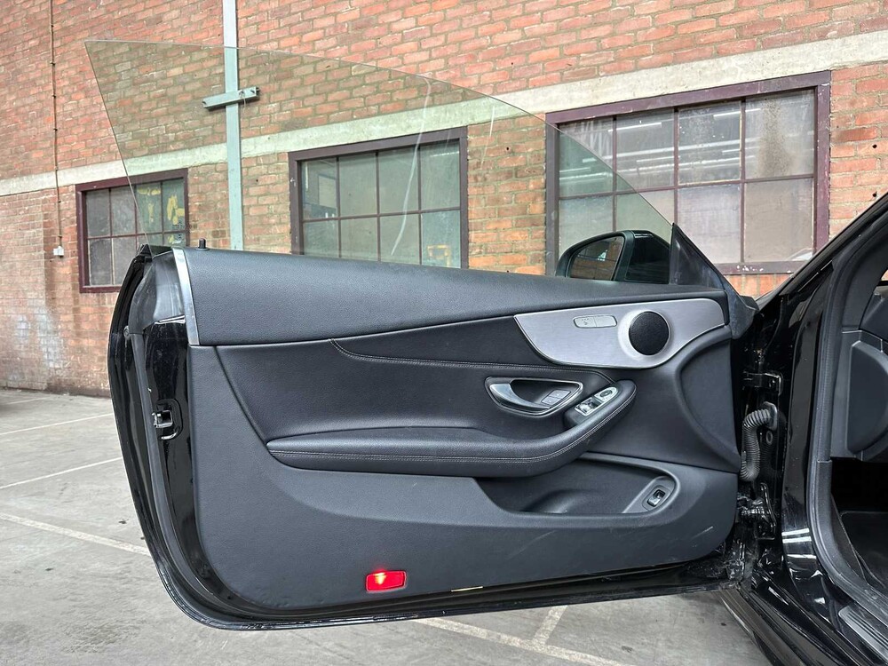 Mercedes-Benz C250d Coupé AMG Prestige 204PS 2018 C-Klasse