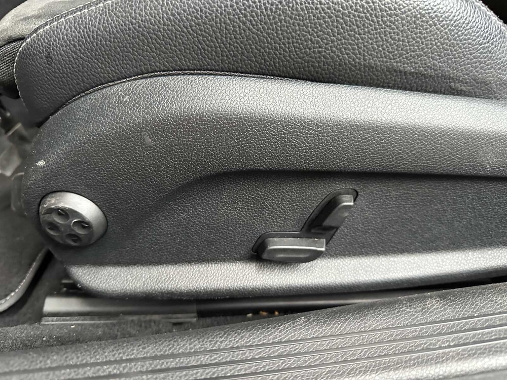 Mercedes-Benz C250d Coupé AMG Prestige 204PS 2018 C-Klasse