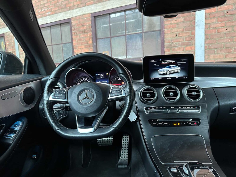 Mercedes-Benz C250d Coupé AMG Prestige 204PS 2018 C-Klasse