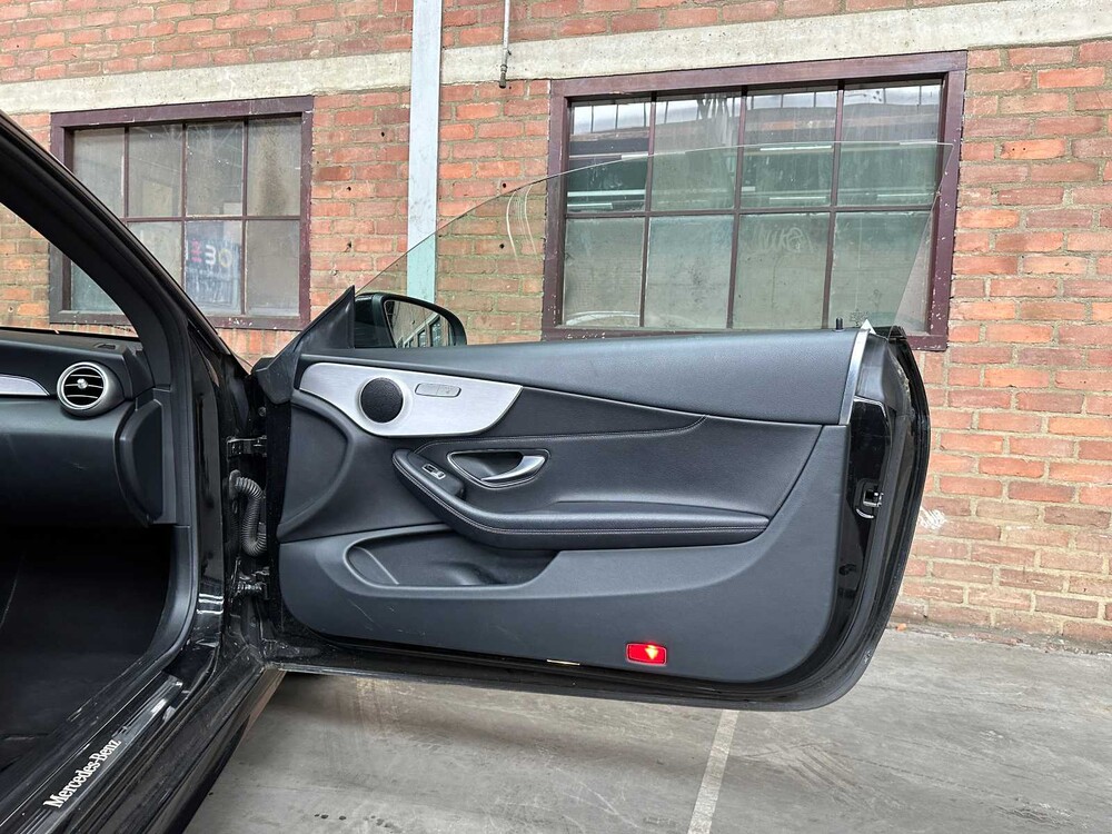 Mercedes-Benz C250d Coupé AMG Prestige 204PS 2018 C-Klasse