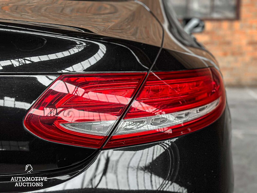 Mercedes-Benz C250d Coupé AMG Prestige 204PS 2018 C-Klasse