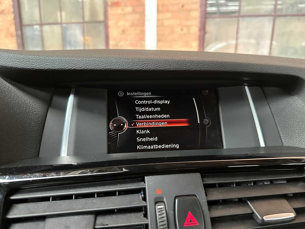 BMW X4 xDrive20i F26 184PS 2015 (Original-NL), GN-409-L