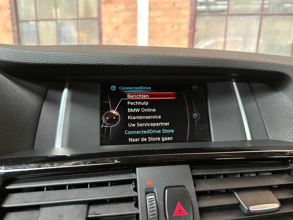 BMW X4 xDrive20i F26 184PS 2015 (Original-NL), GN-409-L