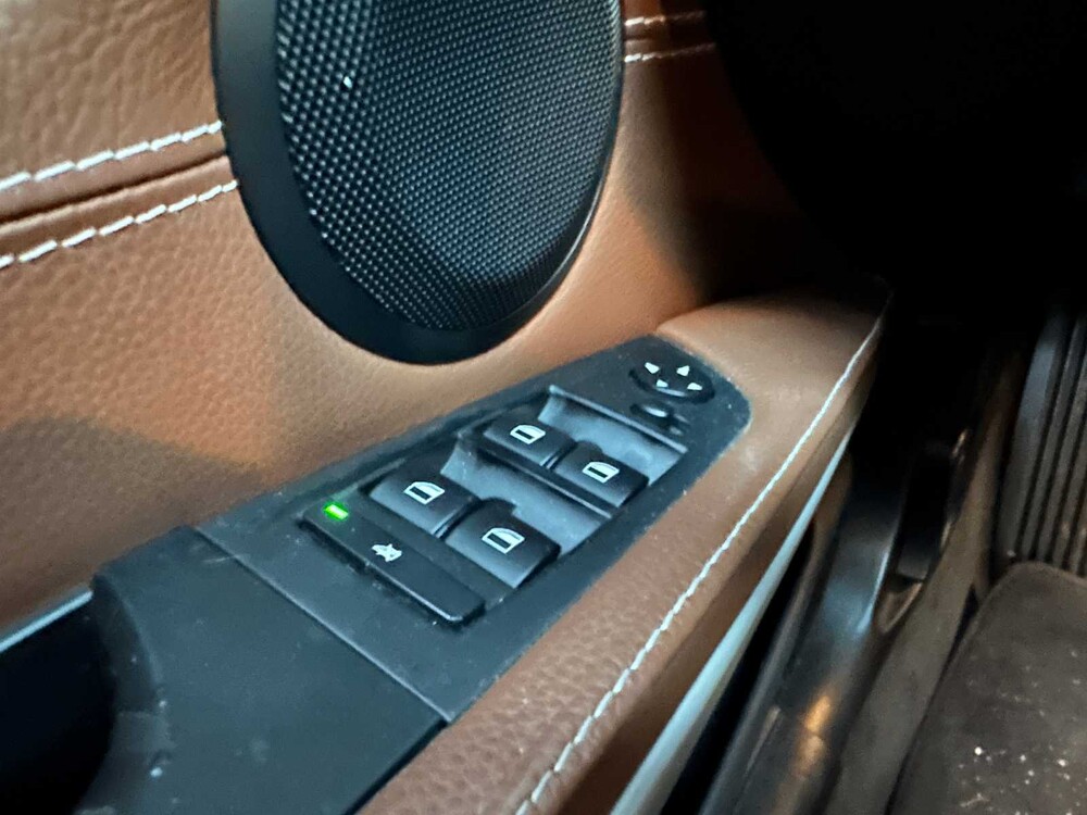 BMW 3-serie Touring 318d Corporate Lease Business Line 136pk 2009 -Orig. NL-, 09-JRG-9