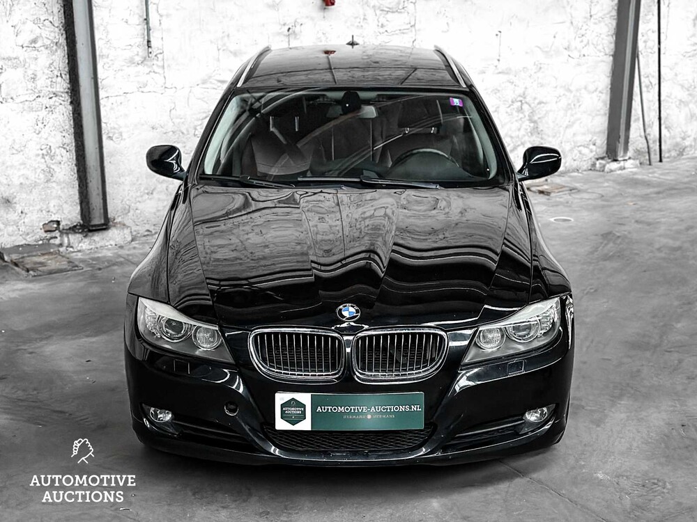 BMW 3-serie Touring 318d Corporate Lease Business Line 136pk 2009 -Orig. NL-, 09-JRG-9