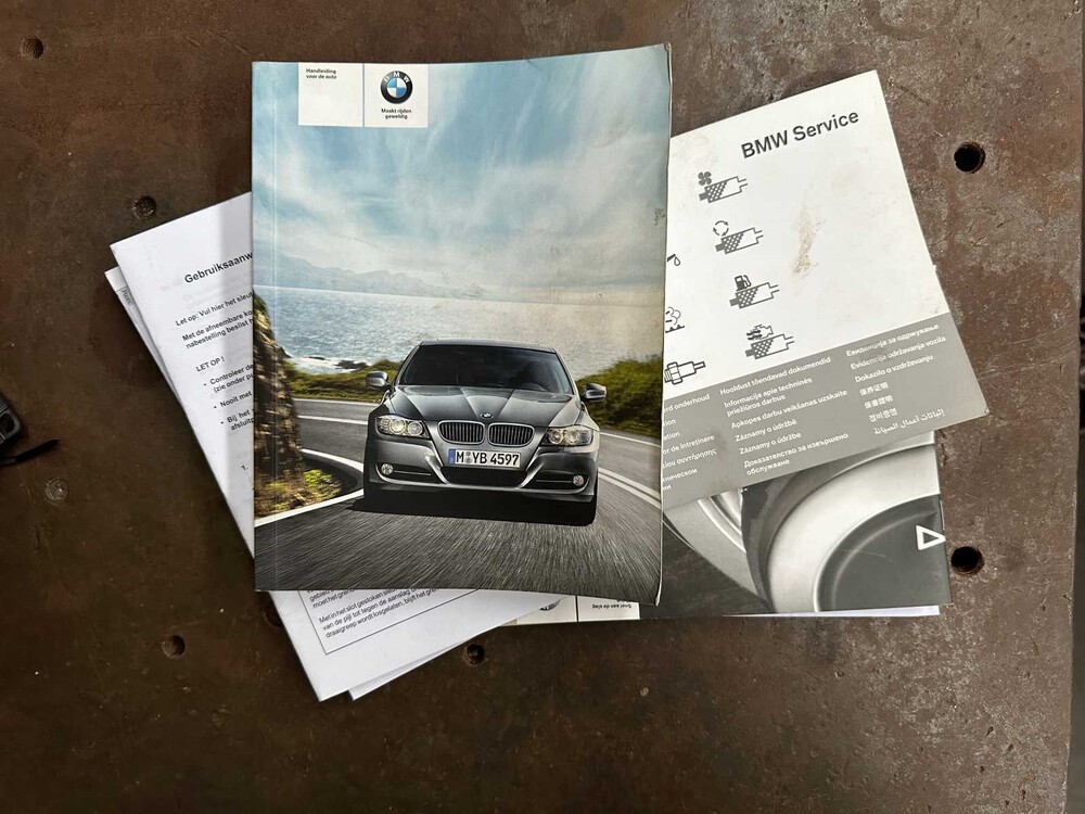 BMW 3-serie Touring 318d Corporate Lease Business Line 136pk 2009 -Orig. NL-, 09-JRG-9