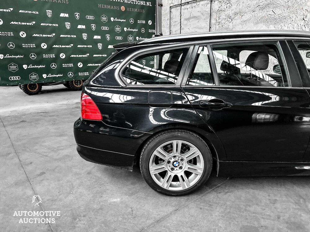 BMW 3-serie Touring 318d Corporate Lease Business Line 136pk 2009 -Orig. NL-, 09-JRG-9