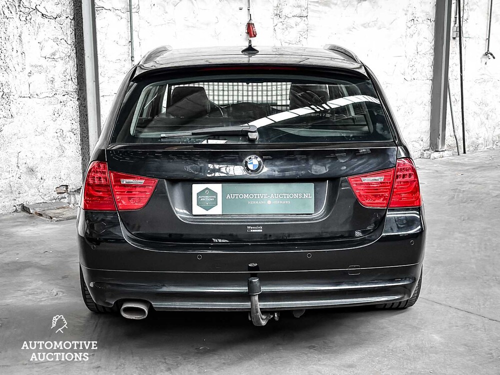 BMW 3-serie Touring 318d Corporate Lease Business Line 136pk 2009 -Orig. NL-, 09-JRG-9