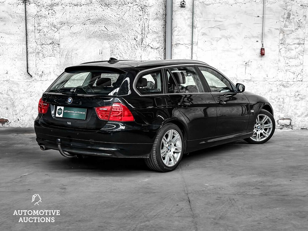 BMW 3-serie Touring 318d Corporate Lease Business Line 136pk 2009 -Orig. NL-, 09-JRG-9