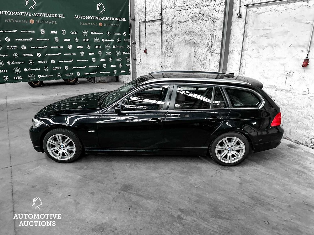 BMW 3-serie Touring 318d Corporate Lease Business Line 136pk 2009 -Orig. NL-, 09-JRG-9