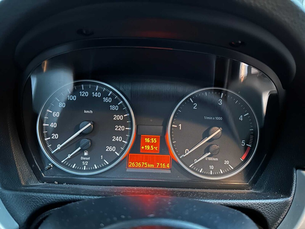 BMW 3-serie Touring 318d Corporate Lease Business Line 136pk 2009 -Orig. NL-, 09-JRG-9