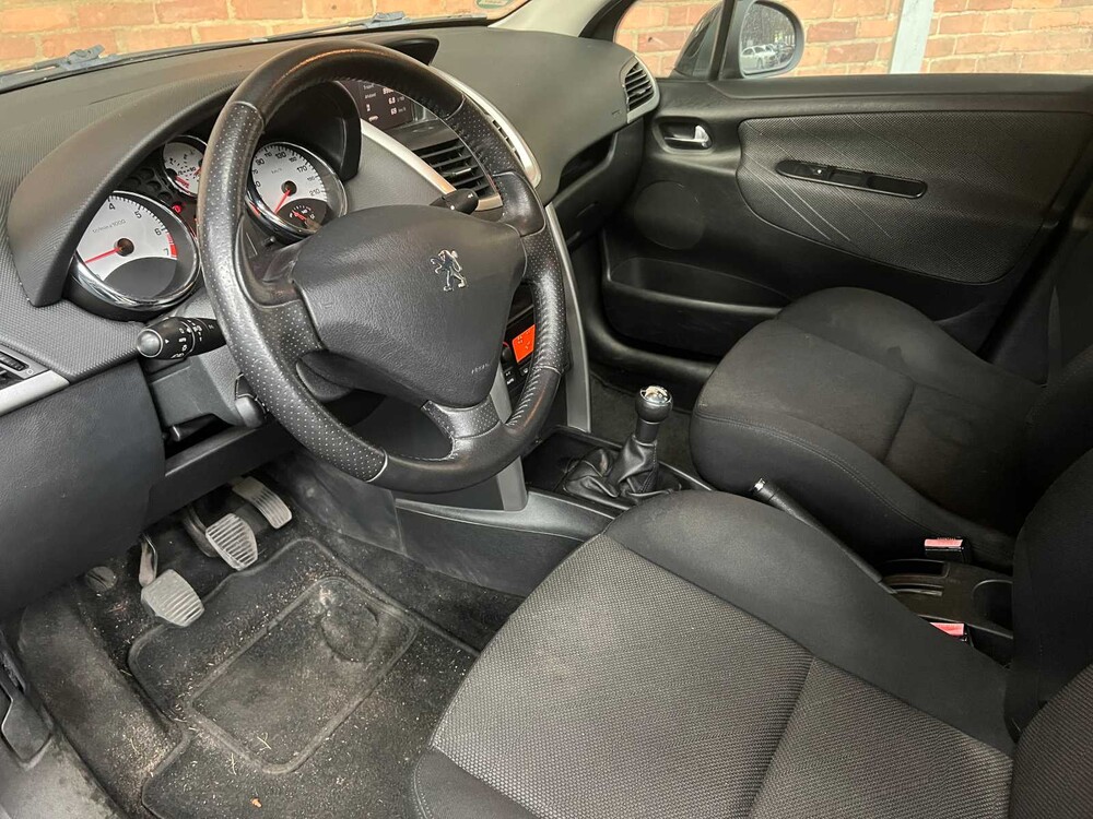 Peugeot 207 1.6 VTi XS Pack 120pk 2008 -Orig. NL-, 35-GJD-7