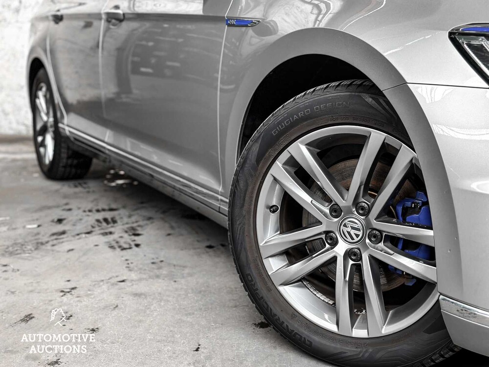 Volkswagen Passat Variant 1.4 TSI GTE Highline 156pk 2016 (Origineel-NL), KL-121-H