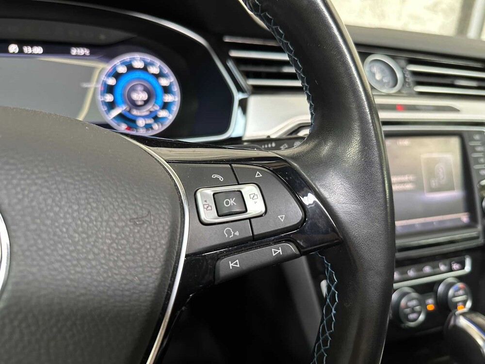 Volkswagen Passat Variant 1.4 TSI GTE Highline 156pk 2016 (Origineel-NL), KL-121-H