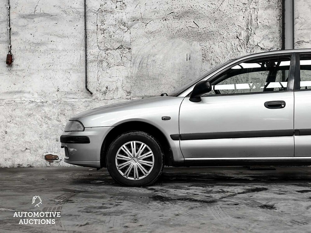 Mitsubishi Carisma 1.6 Comfort 99hp 2000 -Orig. NL-, 16-FD-GN