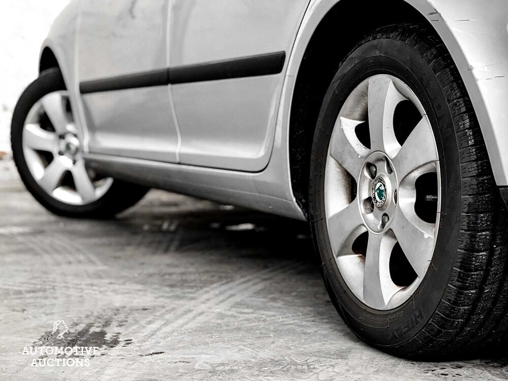 Skoda Octavia 1.6 Classic 102pk 2009 -Orig. NL-, 95-HKL-9