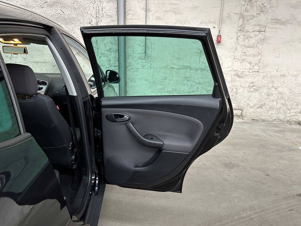 SEAT Altea XL 1.2 TSI Eco.Bns COPA 105pk 2011 -ORIG-NL-, 99-SLF-3