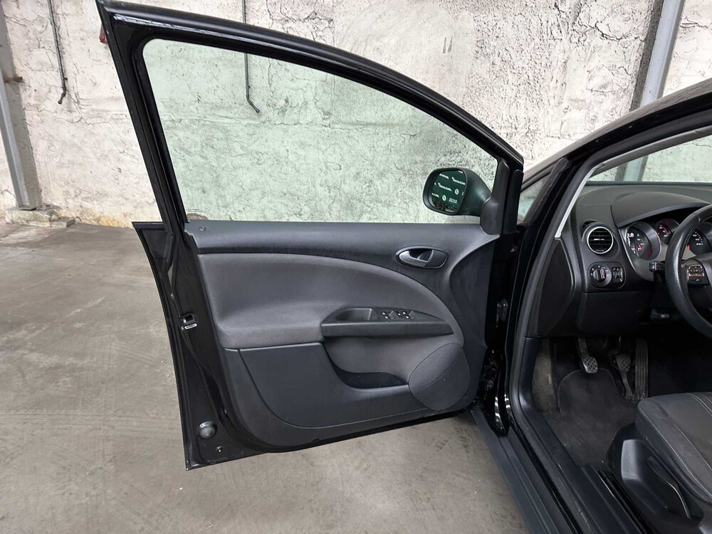 SEAT Altea XL 1.2 TSI Eco.Bns COPA 105pk 2011 -ORIG-NL-, 99-SLF-3