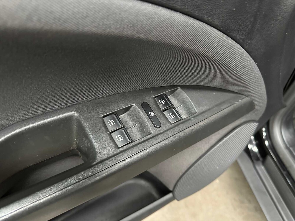 SEAT Altea XL 1.2 TSI Eco.Bns COPA 105pk 2011 -ORIG-NL-, 99-SLF-3