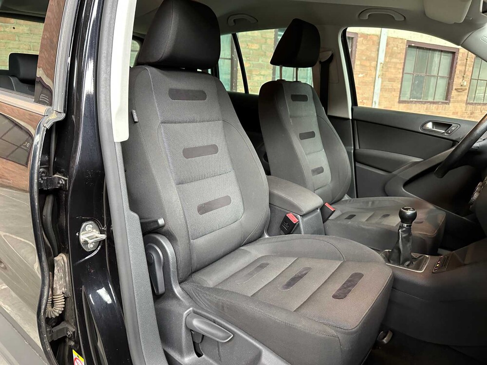 Volkswagen Tiguan 1.4 TSI Sport&Style 4Motion 150pk 2009, 8-XLV-94