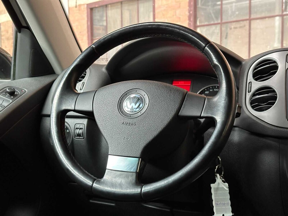 Volkswagen Tiguan 1.4 TSI Sport&Style 4Motion 150pk 2009, 8-XLV-94