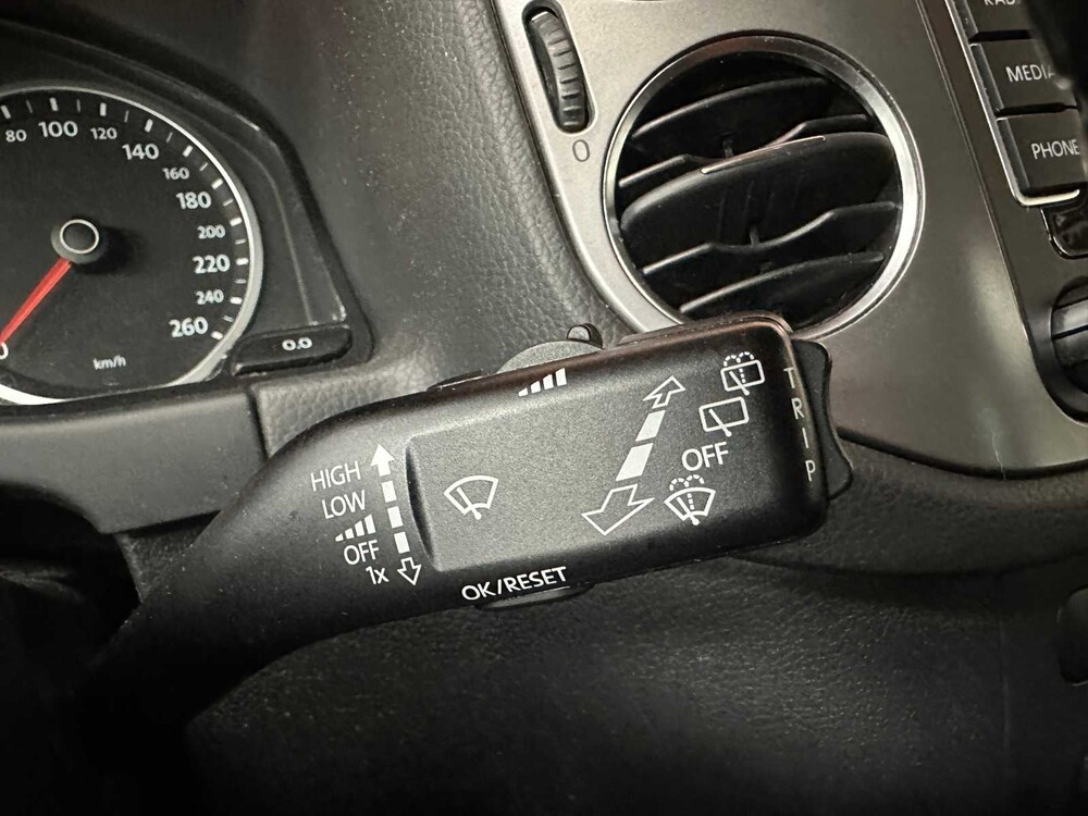 Volkswagen Tiguan 1.4 TSI Sport&Style 4Motion 150pk 2009, 8-XLV-94