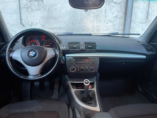 BMW 1 Series 116i 116hp 2005, G-173-GP