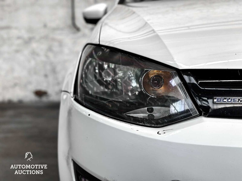 Volkswagen Polo 1.2 TDI Bl.M. Comfl. 75PS 2010 -Fertigmodell GB-, 50-NPB-8