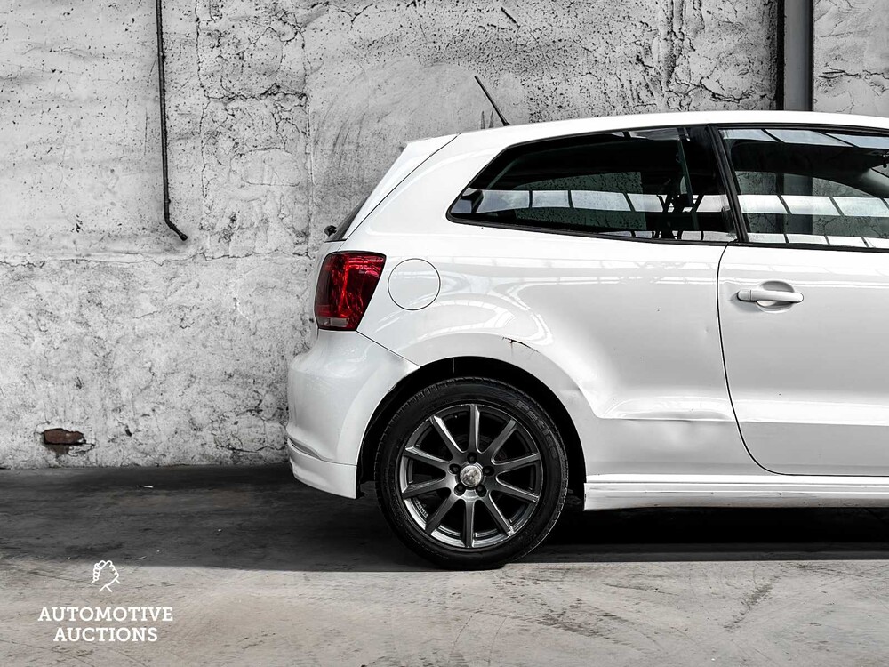 Volkswagen Polo 1.2 TDI Bl.M. Comfl. 75PS 2010 -Fertigmodell GB-, 50-NPB-8