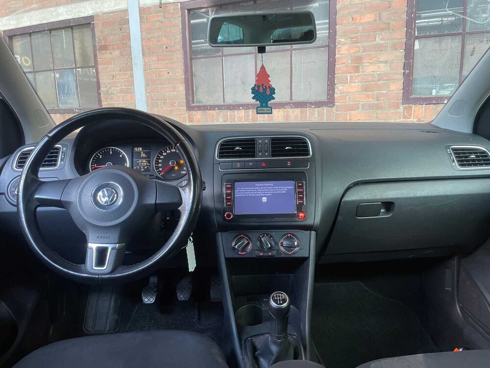 Volkswagen Polo 1.2 TDI Bl.M. Comfl. 75PS 2010 -Fertigmodell GB-, 50-NPB-8