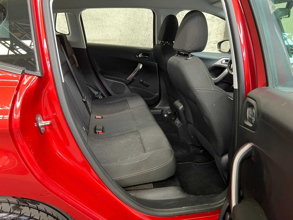 Peugeot 2008 1.2 PureTech Active 82pk 2016 -Orig. NL-, HZ-602-K