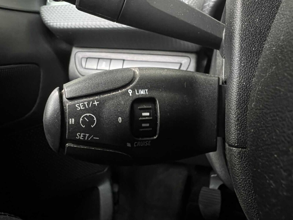 Peugeot 2008 1.2 PureTech Active 82pk 2016 -Orig. NL-, HZ-602-K