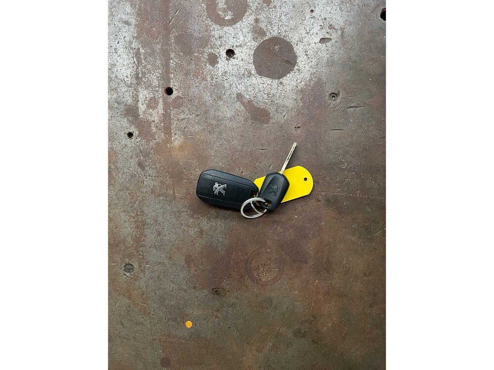 Peugeot 2008 1.2 PureTech Active 82pk 2016 -Orig. NL-, HZ-602-K