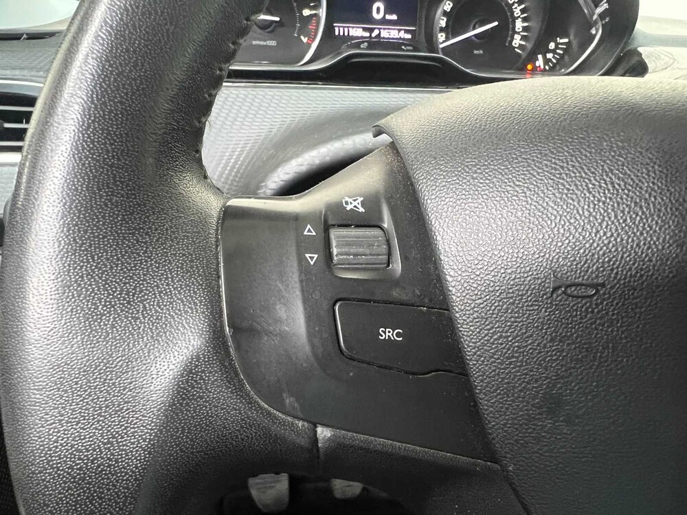 Peugeot 2008 1.2 PureTech Active 82pk 2016 -Orig. NL-, HZ-602-K