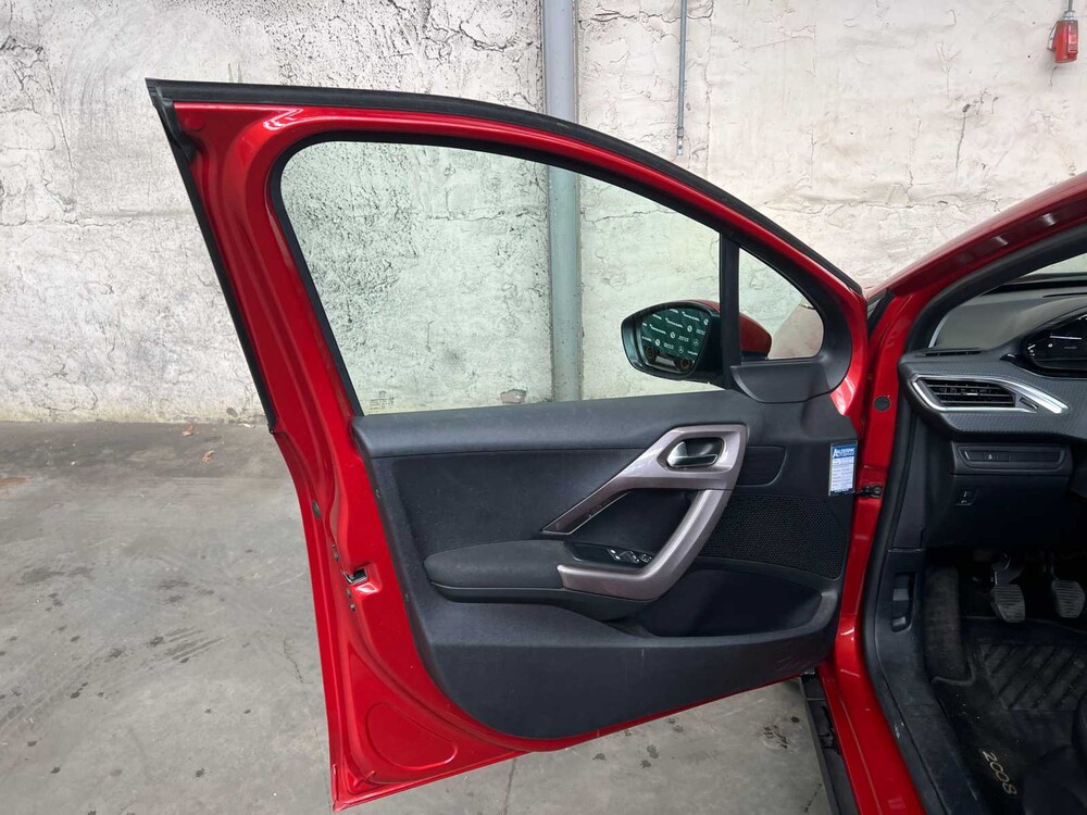 Peugeot 2008 1.2 PureTech Active 82pk 2016 -Orig. NL-, HZ-602-K