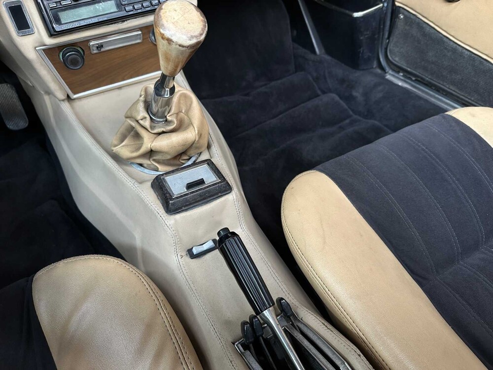 Fiat 124 Spider 2000 H5 USA CS0 105pk 1981, ZJ-04-RG