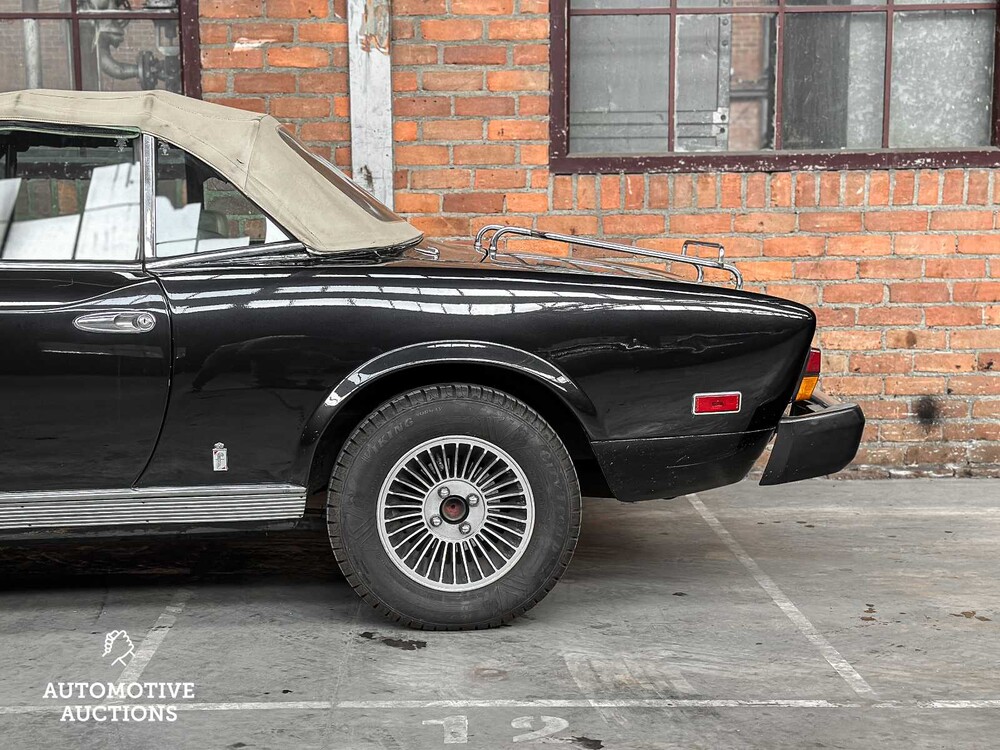 Fiat 124 Spider 2000 H5 USA CS0 105pk 1981, ZJ-04-RG