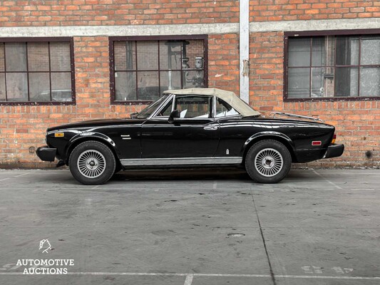 Fiat 124 Spider 2000 H5 USA CS0 105hp 1981, ZJ-04-RG