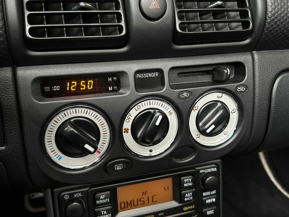 Toyota MR2 1.8-16v VVT-i 140pk 2003, SG-070-N -Youngtimer-