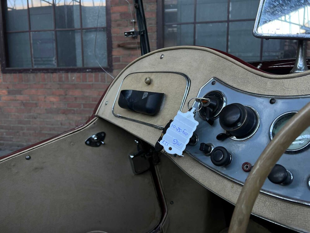 MG TD Cabriolet 54pk 1949, 09-SZ-01 Oldtimer