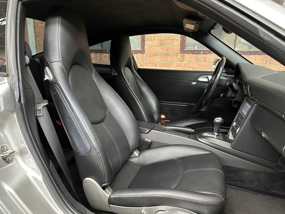 Porsche 911 Carrera 997.1 3.6 325pk 2005 -Youngtimer-