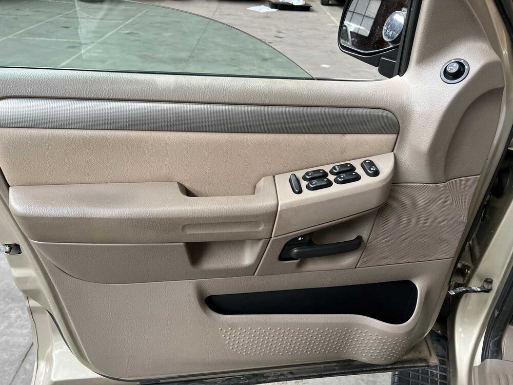 Ford USA Explorer 213pk 2003, 89-SV-BR Youngtimer