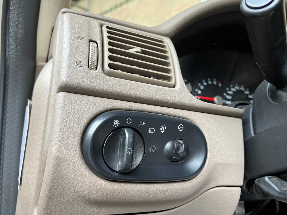 Ford USA Explorer 213pk 2003, 89-SV-BR Youngtimer