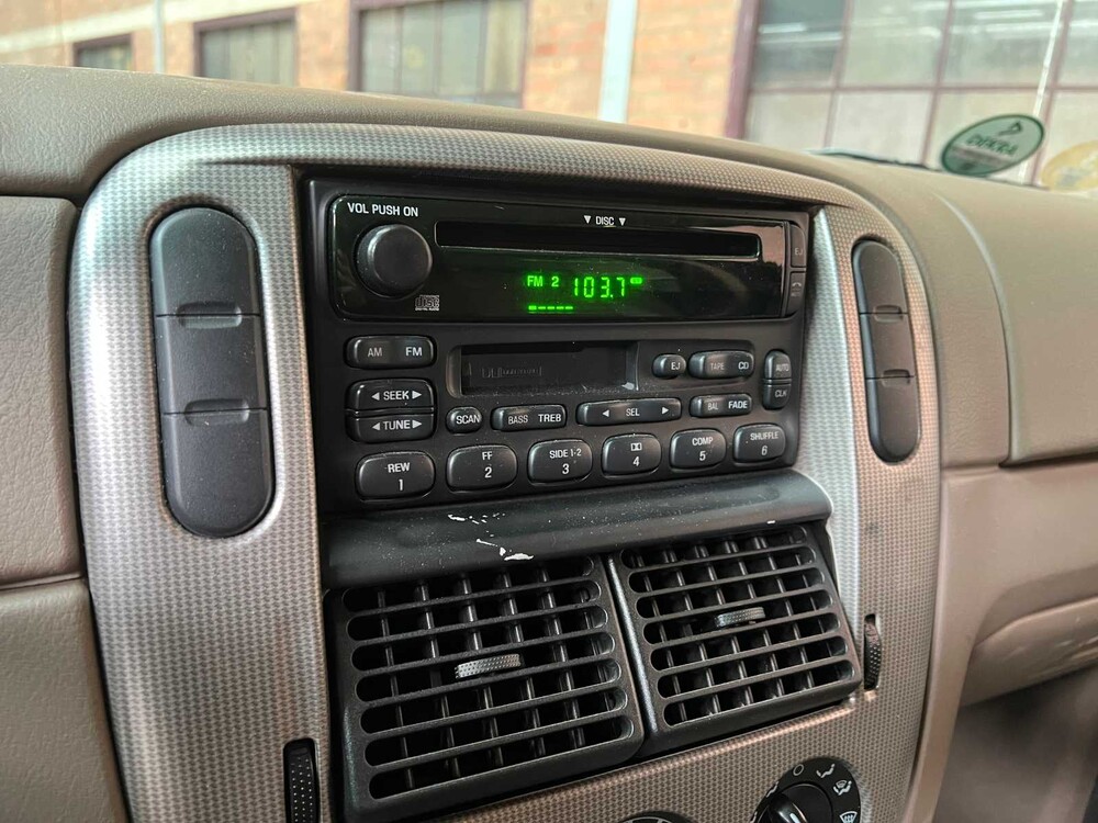 Ford USA Explorer 213pk 2003, 89-SV-BR Youngtimer