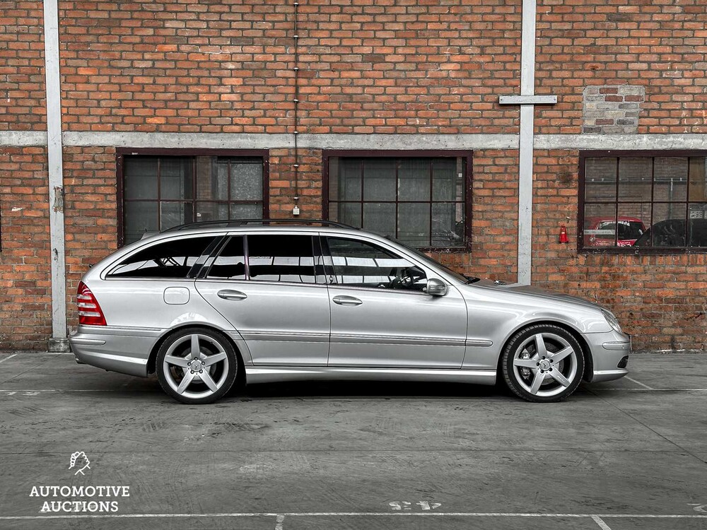 Mercedes-Benz C55 AMG 5.5 V8 367pk 2004 C-klasse Combi, GP-367-T