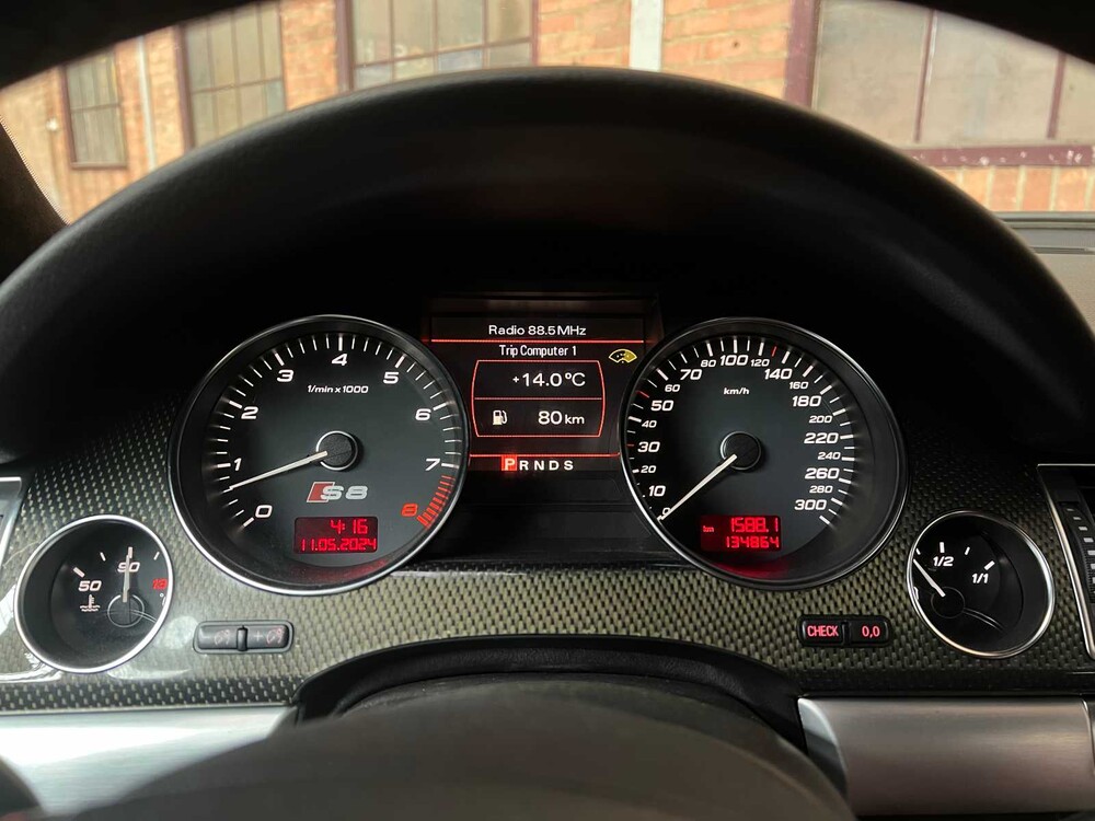 Audi S8 5.2 V10 450PS 2007 Audi Exclusive Youngtimer